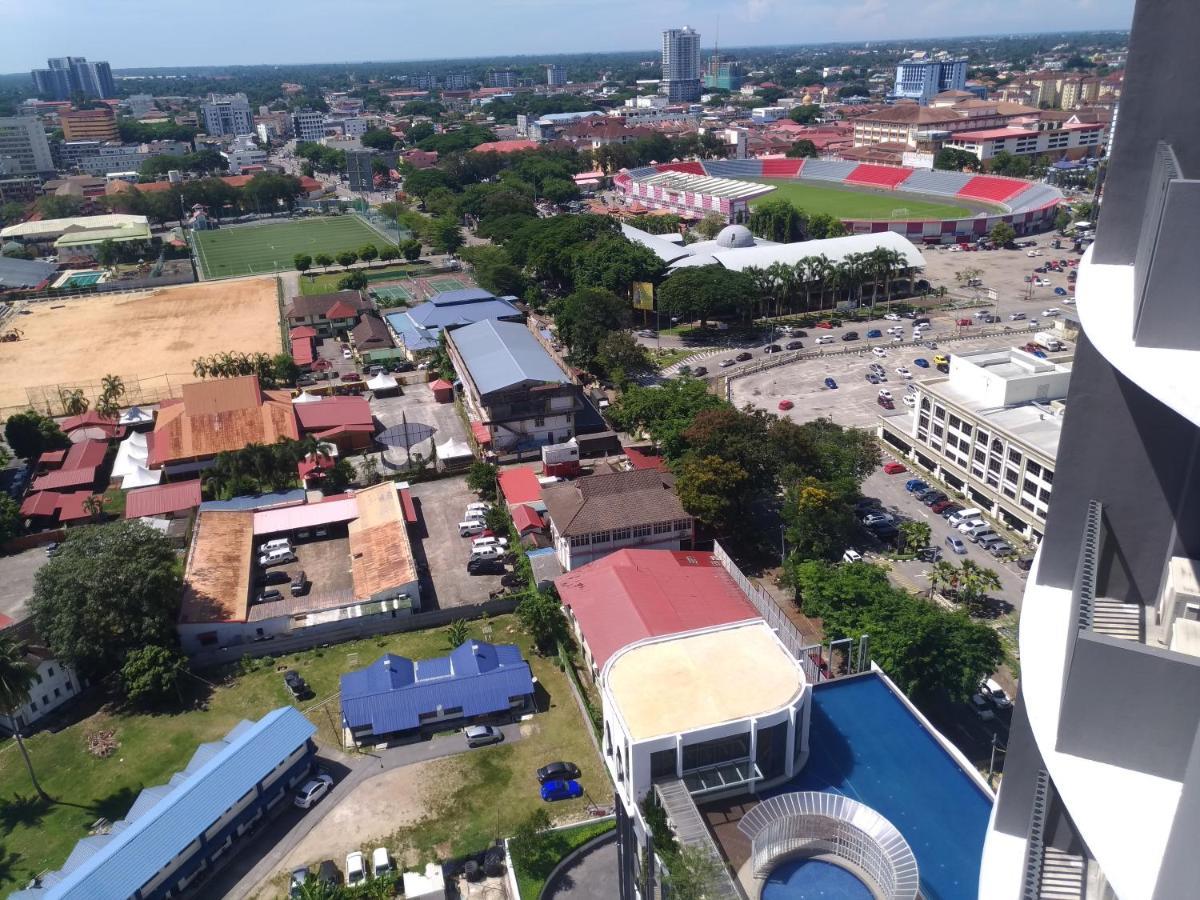 Golden Troika Kota Bharu - 2 Bedrooms 외부 사진