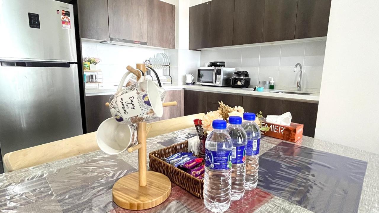Golden Troika Kota Bharu - 2 Bedrooms 외부 사진